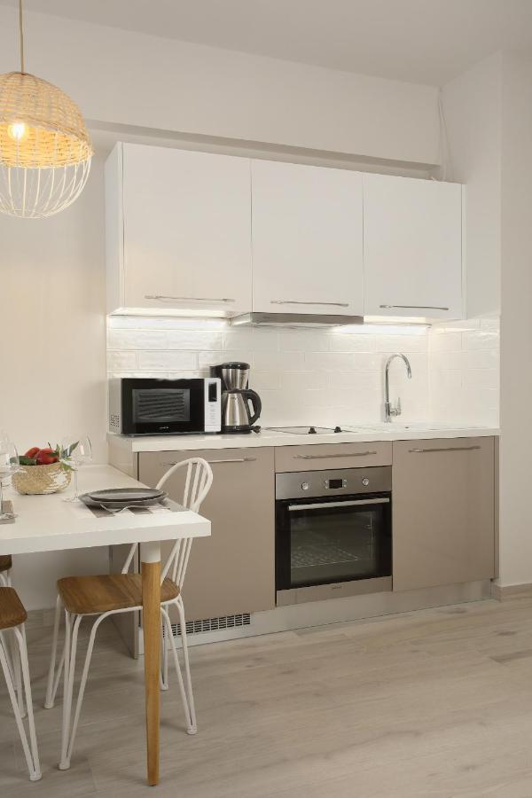 Love Luxury Central Apartment Atene Esterno foto